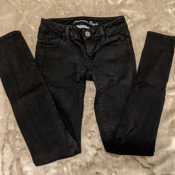 AEO Jeans - Picture 1 of 3